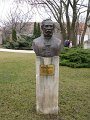 Foldrajzi Muzeum - Erd - Reguly Antal mellszobra
